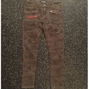 army patterned jeans